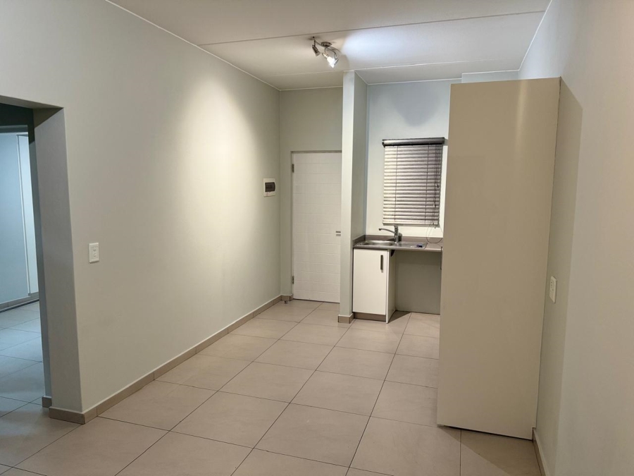 2 Bedroom Property for Sale in North Riding Gauteng