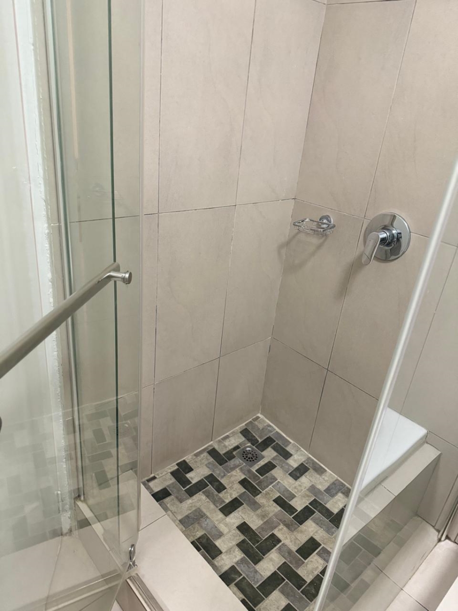 2 Bedroom Property for Sale in North Riding Gauteng