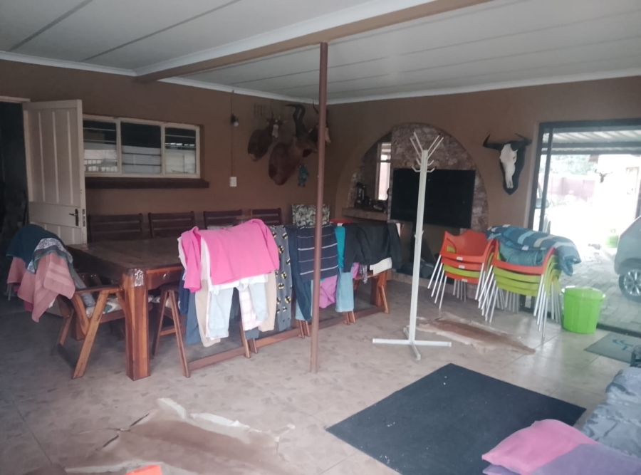 4 Bedroom Property for Sale in Lodeyko Gauteng