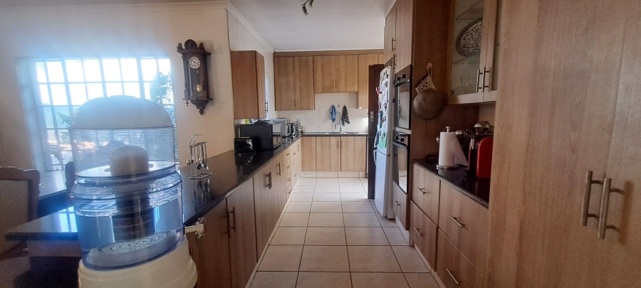 4 Bedroom Property for Sale in Lyndhurst Gauteng