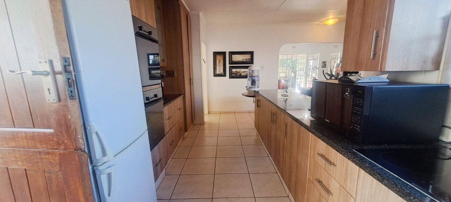 4 Bedroom Property for Sale in Lyndhurst Gauteng