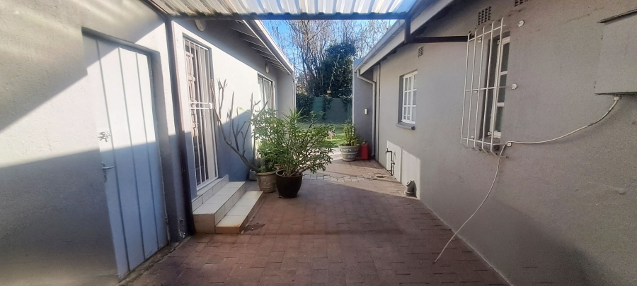 4 Bedroom Property for Sale in Lyndhurst Gauteng