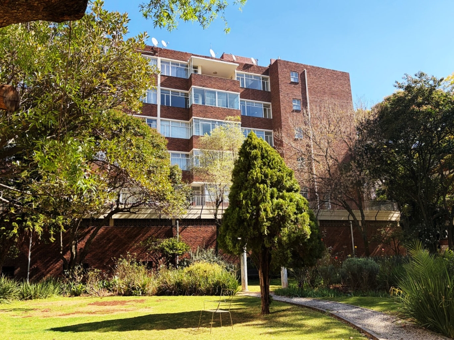To Let 2 Bedroom Property for Rent in Killarney Gauteng