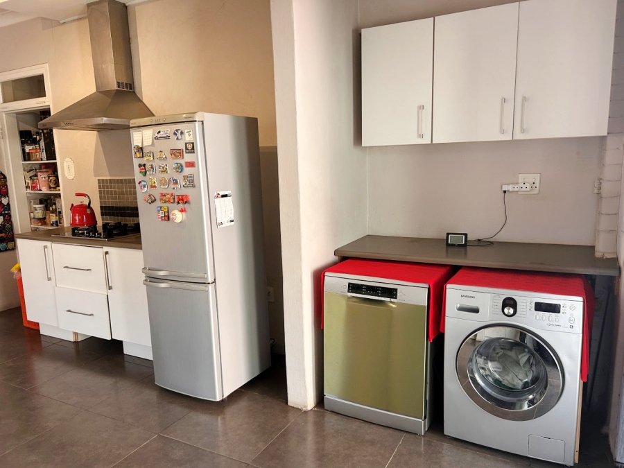 3 Bedroom Property for Sale in Highlands North Gauteng
