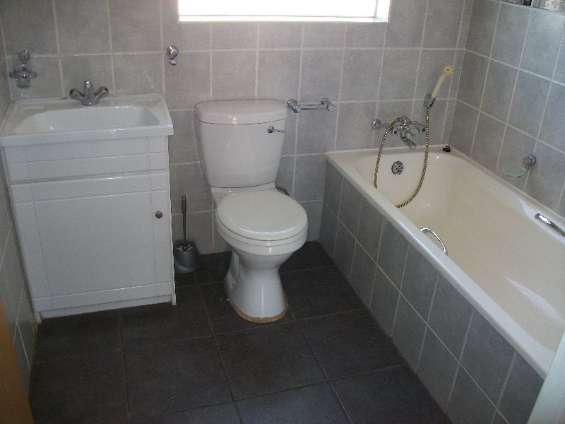 To Let 2 Bedroom Property for Rent in Rangeview Gauteng