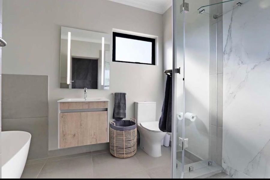 3 Bedroom Property for Sale in Carlswald Gauteng