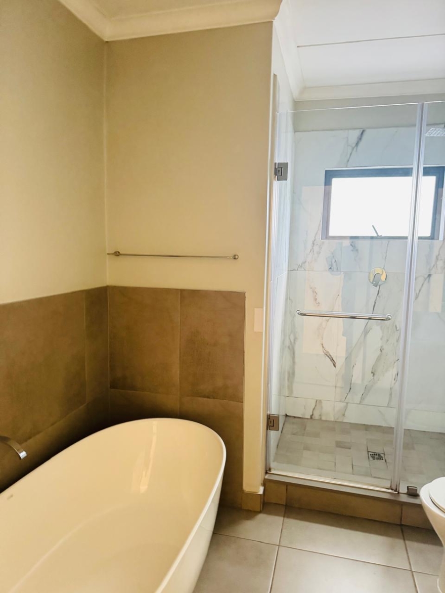3 Bedroom Property for Sale in Carlswald Gauteng