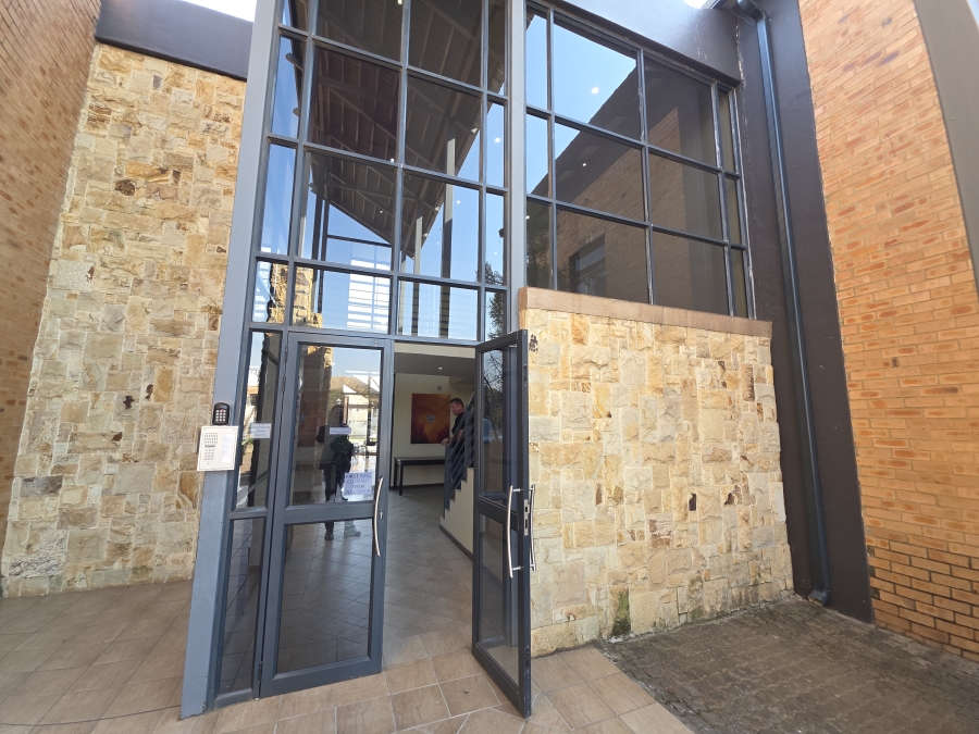 To Let Commercial Property for Rent in Tijger Valley Gauteng