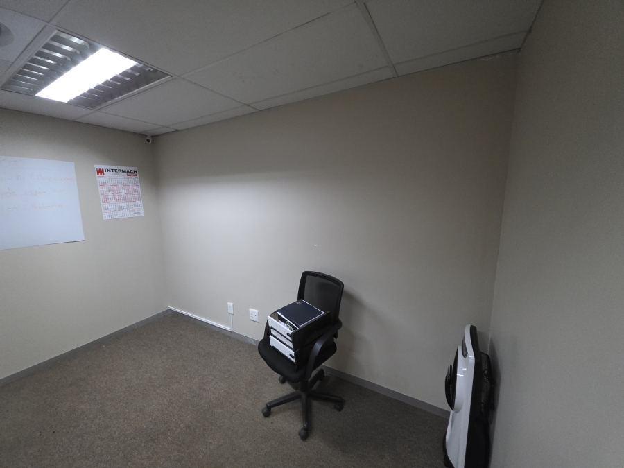 To Let Commercial Property for Rent in Tijger Valley Gauteng