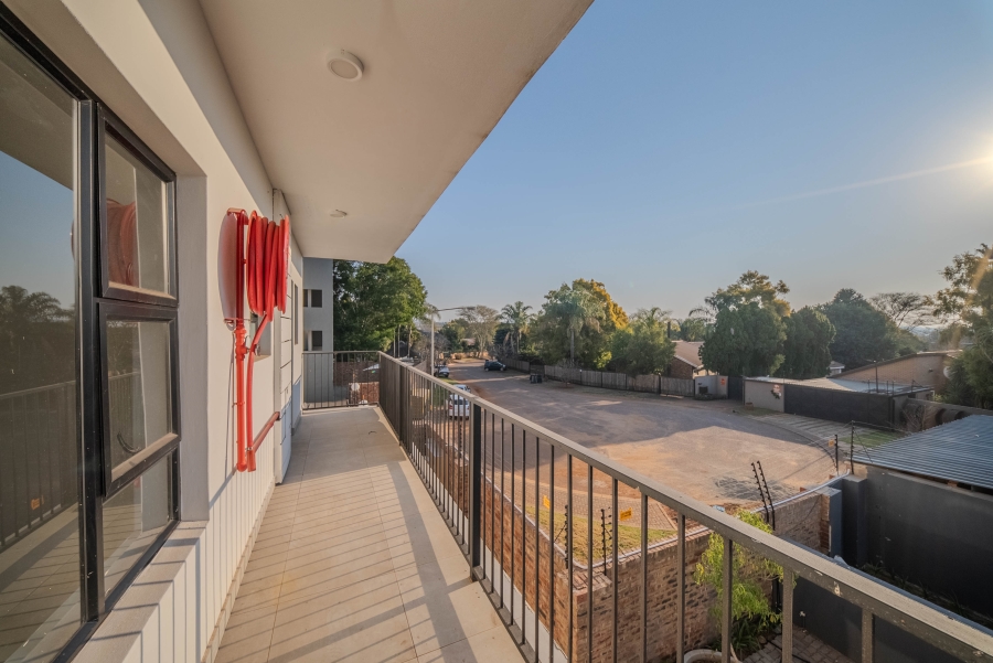 2 Bedroom Property for Sale in Faerie Glen Gauteng
