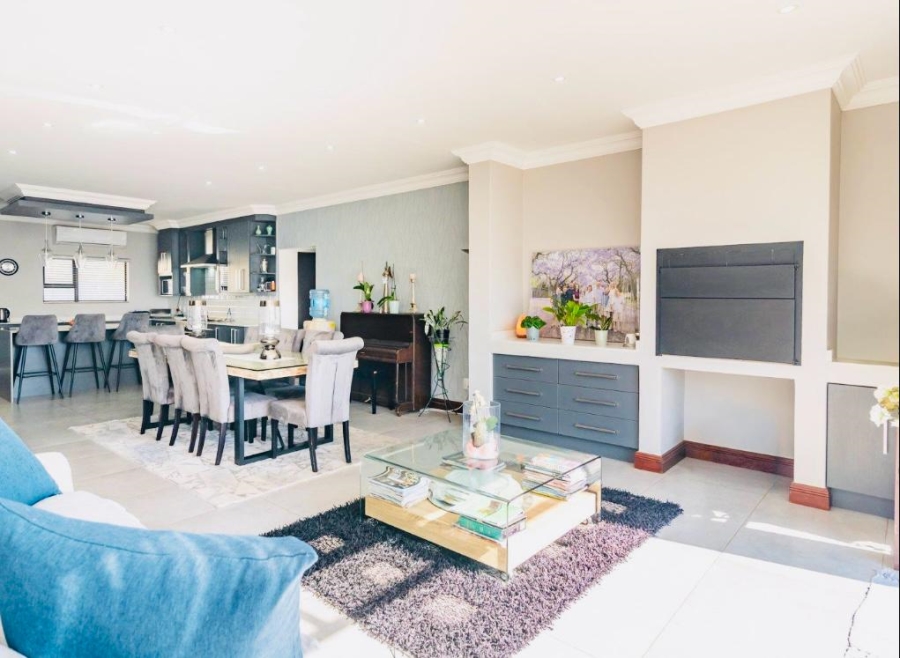 3 Bedroom Property for Sale in Homes Haven Gauteng