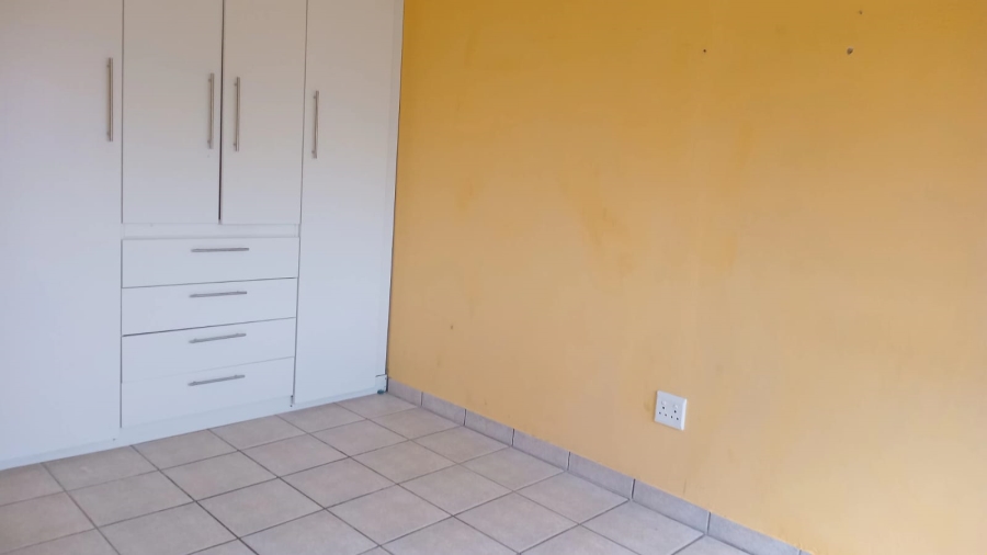 To Let 1 Bedroom Property for Rent in Edleen Gauteng