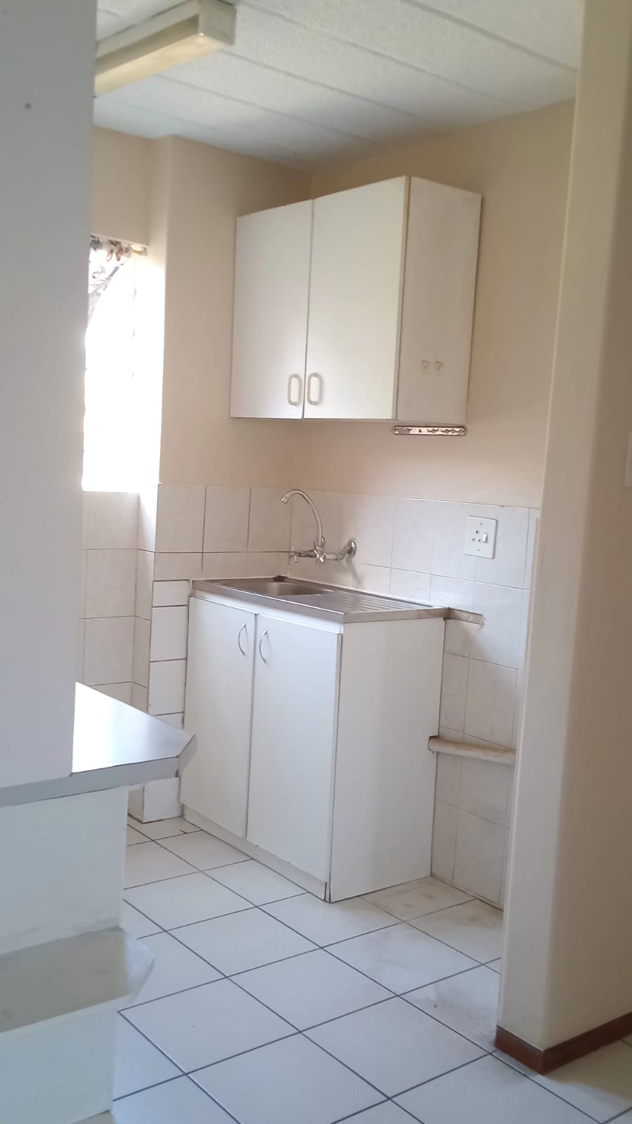 2 Bedroom Property for Sale in Glen Marais Gauteng