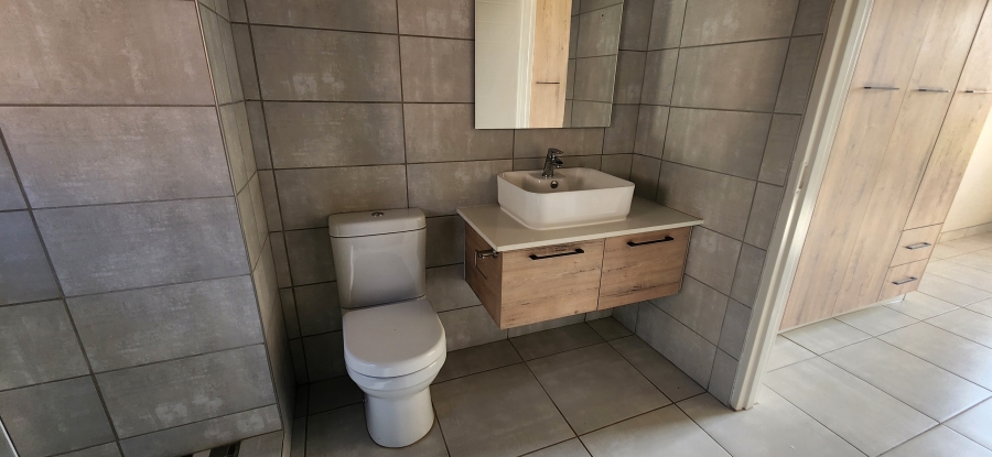 To Let 2 Bedroom Property for Rent in Rietvalleirand Gauteng