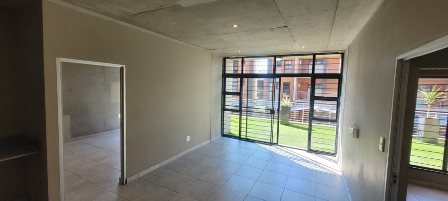 To Let 2 Bedroom Property for Rent in Equestria Gauteng