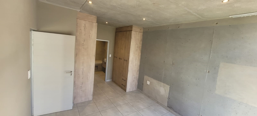 To Let 2 Bedroom Property for Rent in Equestria Gauteng