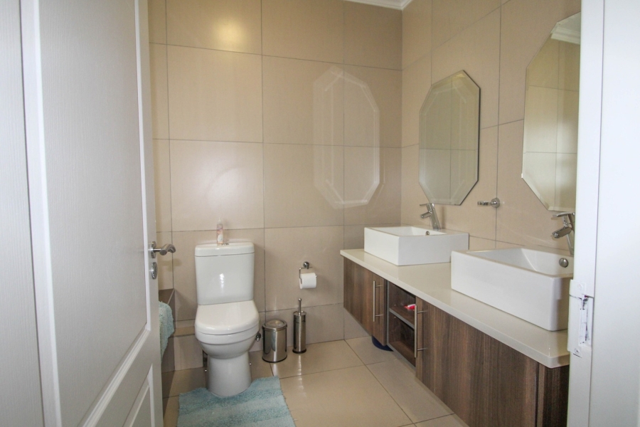 3 Bedroom Property for Sale in Edenburg Gauteng