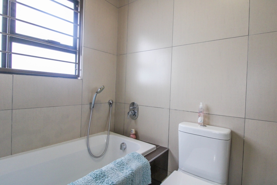 3 Bedroom Property for Sale in Edenburg Gauteng