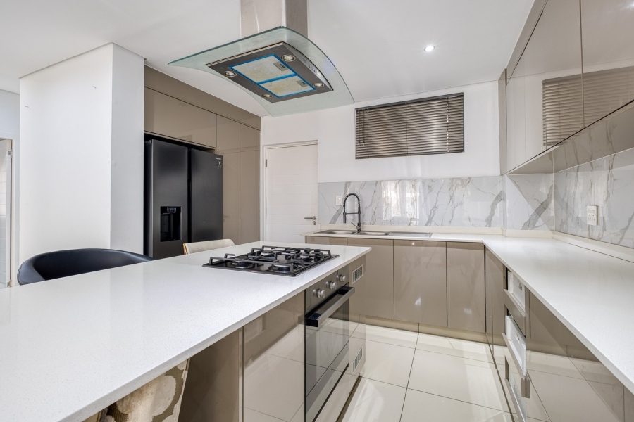 3 Bedroom Property for Sale in Broadacres Gauteng