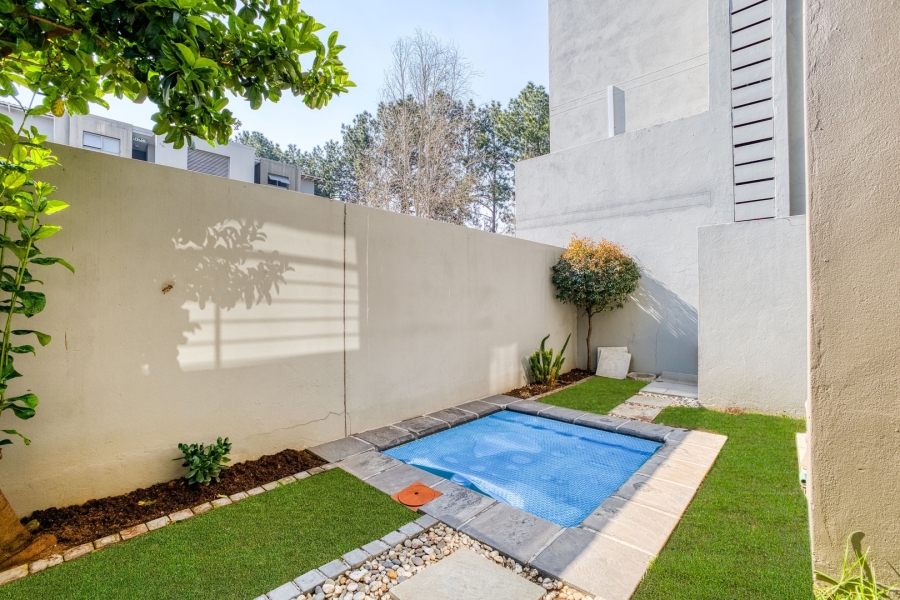 3 Bedroom Property for Sale in Broadacres Gauteng