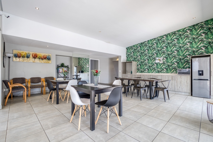 3 Bedroom Property for Sale in Broadacres Gauteng