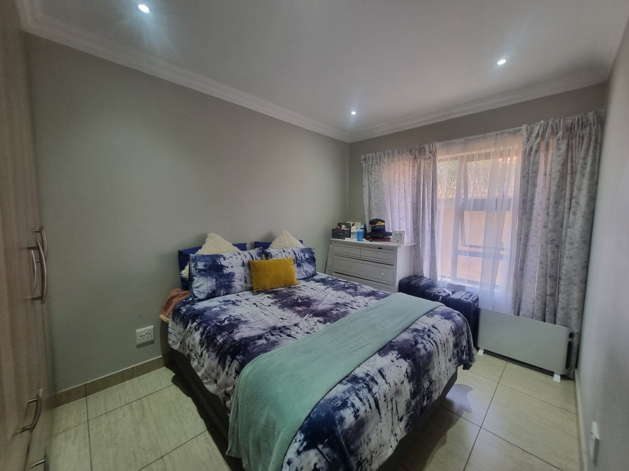 To Let 3 Bedroom Property for Rent in Equestria Gauteng