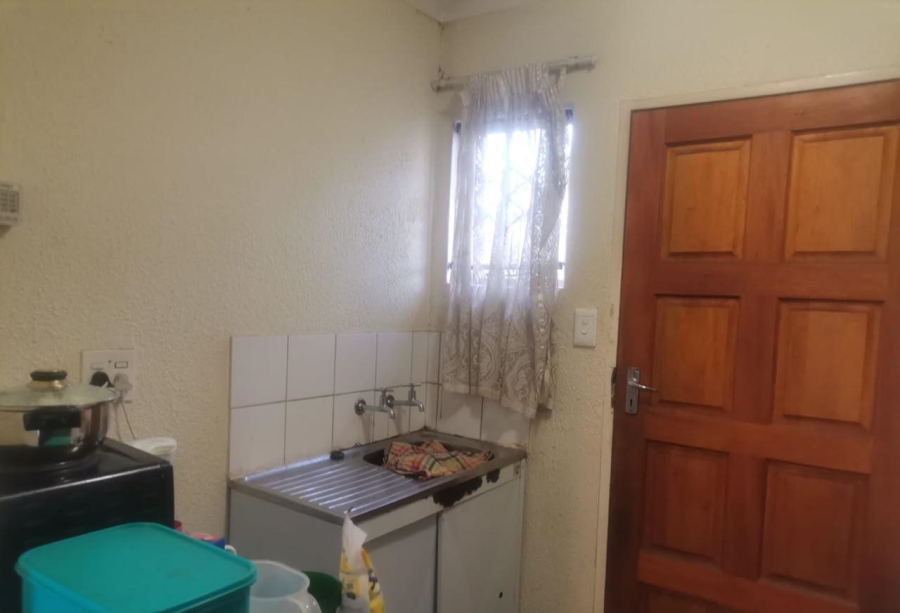 4 Bedroom Property for Sale in Windmill Park Gauteng