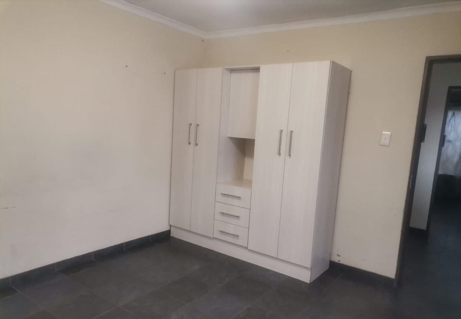 4 Bedroom Property for Sale in Windmill Park Gauteng