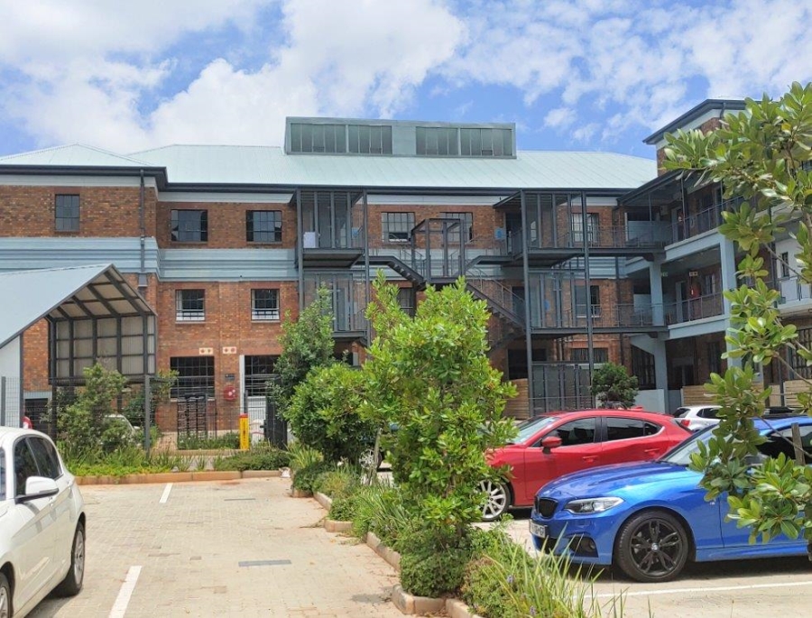 To Let 1 Bedroom Property for Rent in Braamfontein Gauteng