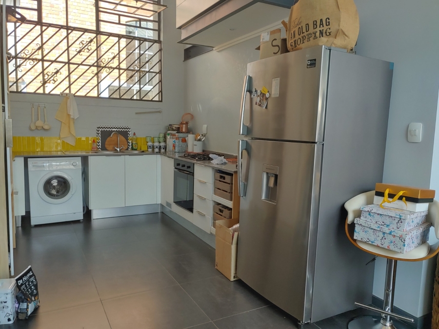 To Let 2 Bedroom Property for Rent in Braamfontein Gauteng