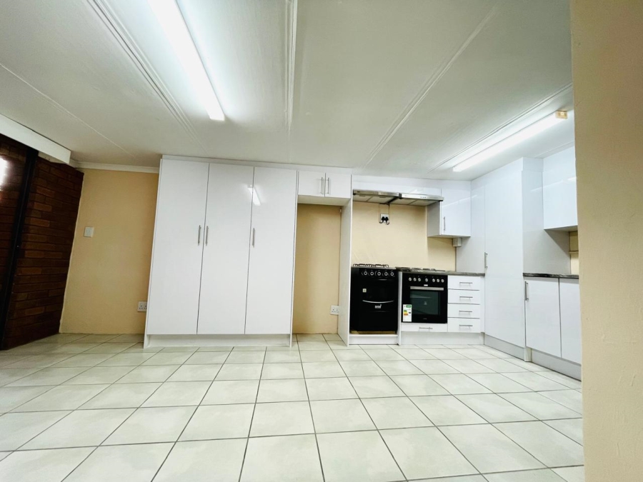 To Let 0 Bedroom Property for Rent in Lonehill Gauteng