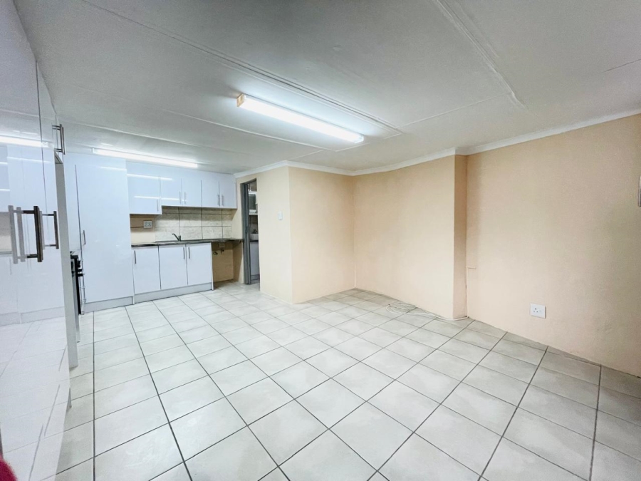 To Let 0 Bedroom Property for Rent in Lonehill Gauteng