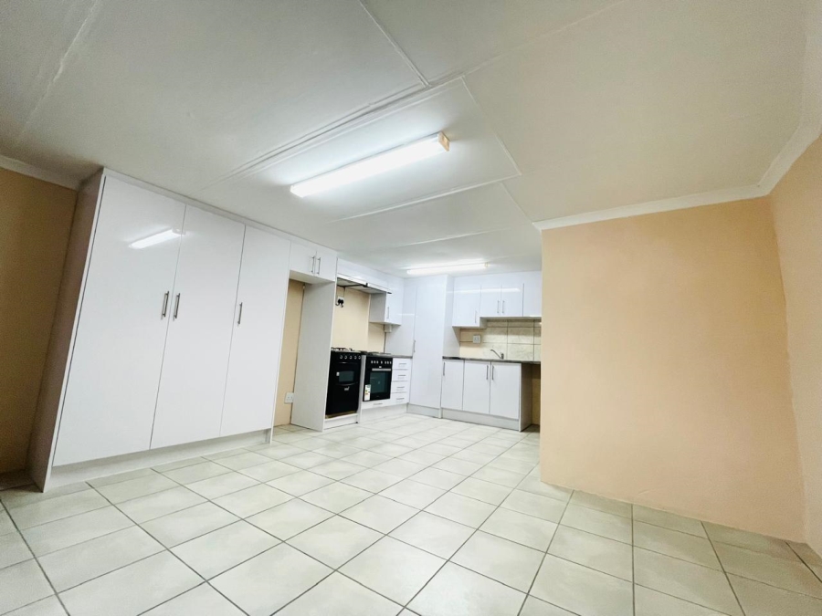 To Let 0 Bedroom Property for Rent in Lonehill Gauteng