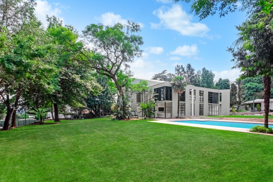 6 Bedroom Property for Sale in Bryanston Gauteng