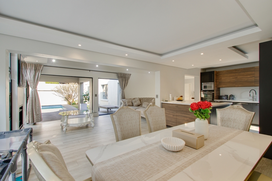3 Bedroom Property for Sale in Cedar Lakes Gauteng