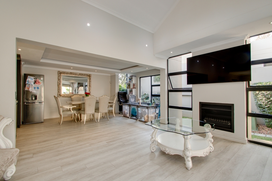 3 Bedroom Property for Sale in Cedar Lakes Gauteng