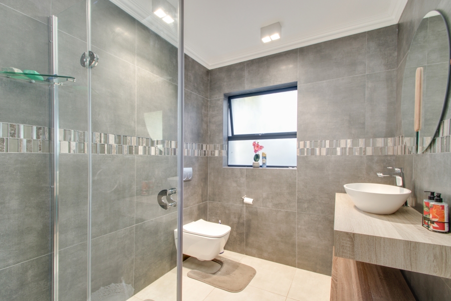 3 Bedroom Property for Sale in Cedar Lakes Gauteng