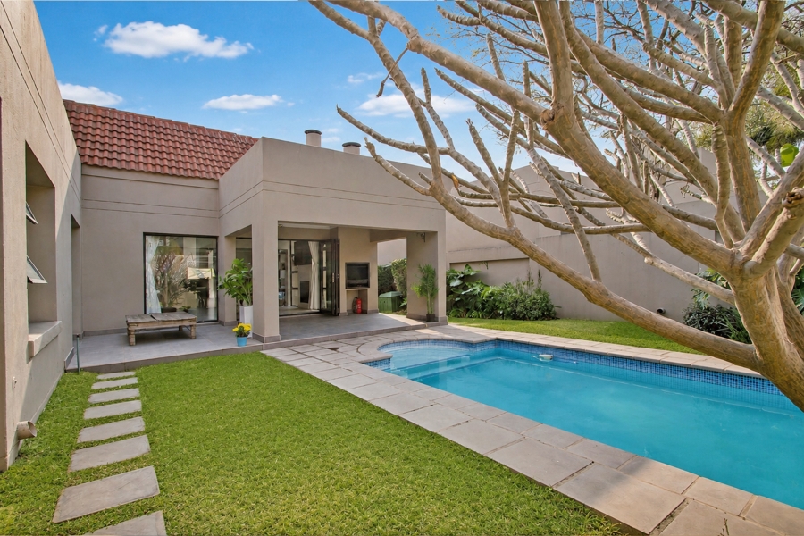 3 Bedroom Property for Sale in Cedar Lakes Gauteng