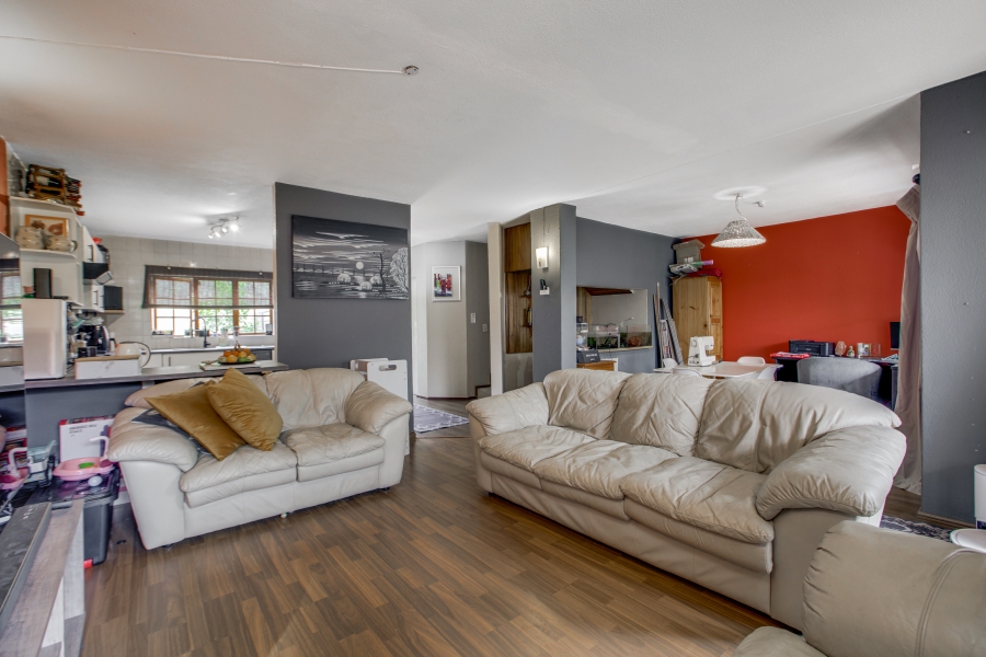 3 Bedroom Property for Sale in Northwold Gauteng