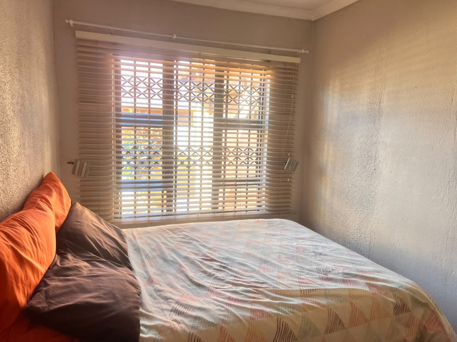 3 Bedroom Property for Sale in Ormonde View Gauteng