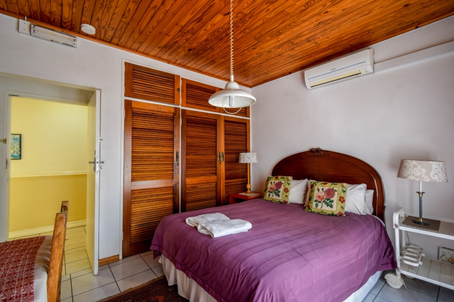 9 Bedroom Property for Sale in Nieuw Muckleneuk Gauteng