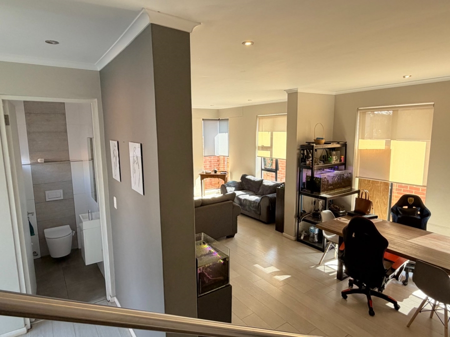 3 Bedroom Property for Sale in Queenswood Gauteng