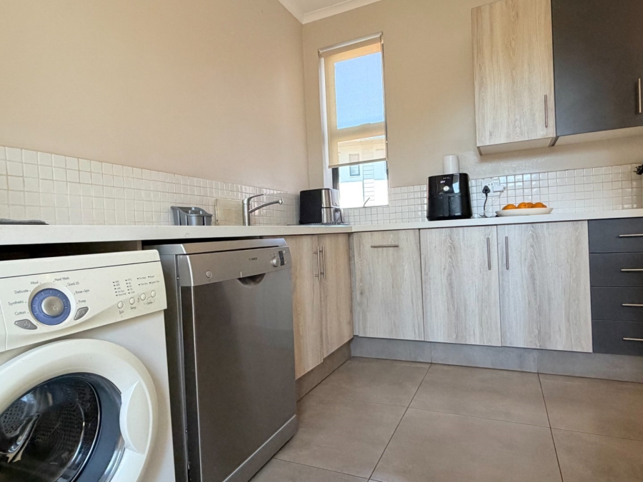 3 Bedroom Property for Sale in Queenswood Gauteng