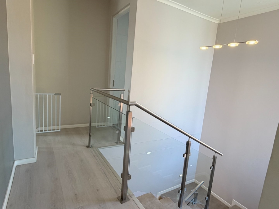 3 Bedroom Property for Sale in Queenswood Gauteng