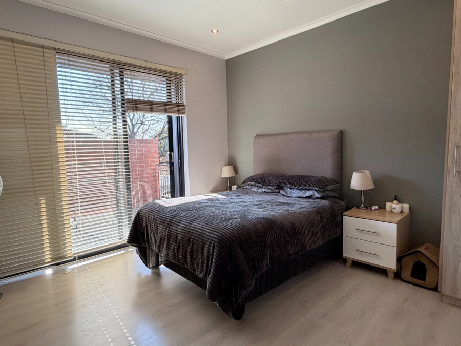 3 Bedroom Property for Sale in Queenswood Gauteng
