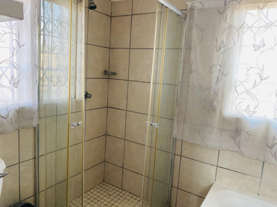 3 Bedroom Property for Sale in Willow Park Manor Gauteng