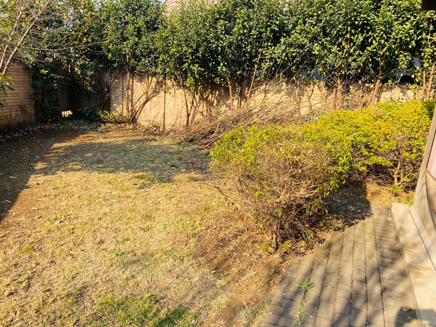 3 Bedroom Property for Sale in Willow Park Manor Gauteng