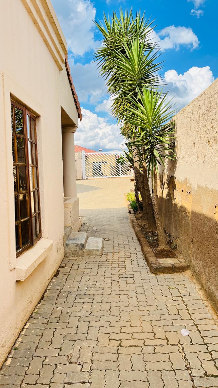 3 Bedroom Property for Sale in Soshanguve T Gauteng