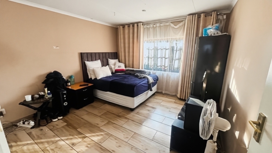 2 Bedroom Property for Sale in Ferndale Gauteng