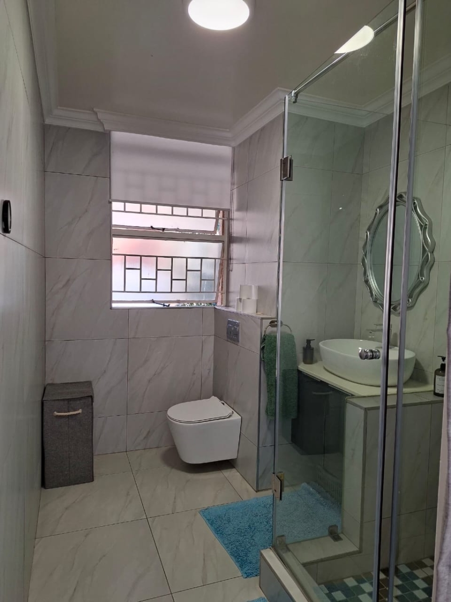 3 Bedroom Property for Sale in Robindale Gauteng